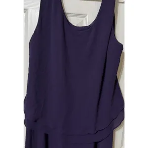 Studio 1 Sleeveless Purple Formal Gown Lined‎ Women's Size 16 Sequins and Beads thumbnail 8