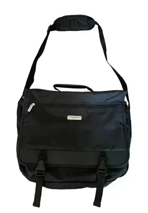 Kenneth Cole Reaction Black Laptop Messenger Office Business School Bag thumbnail 1