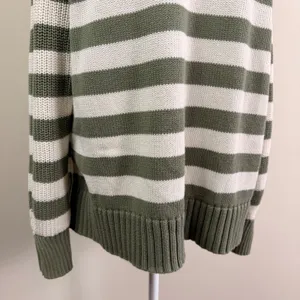 Aerie Olive Green Cream Striped Oversized Raglan Shaker Knit Sweater Size Medium thumbnail 10