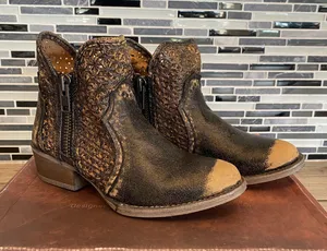 Brown Womens Boots Size 9.5 thumbnail 2