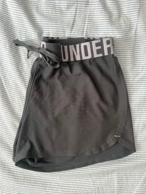 Under Armour Gray Shorts thumbnail 2