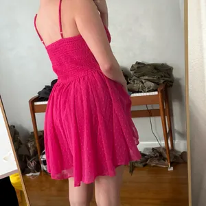 Bright Pink Flowy Romper Size L thumbnail 8