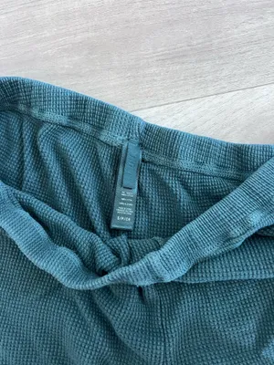 Skims long sleeve and shorts thumbnail 5