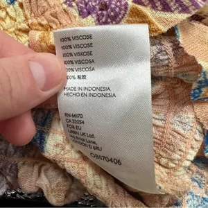Urban Outfitters Beige Multicolor Tropical Floral Print Cropped‎ Top Size S thumbnail 4