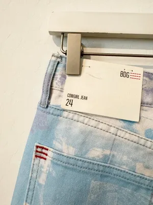 BDG Urban Outfitters Cowgirl Jeans Size 24 Renaissance Print Low Rise Whimsigoth thumbnail 8