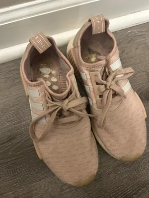 Adidas Pink Athletic Shoes thumbnail 3