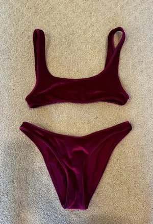 Triangl Velvet  bikini s/m thumbnail 1