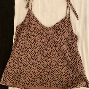 Abercrombie Forest Green Cheetah Tie-Strap Tank • Medium • Animal Print Cami thumbnail 1