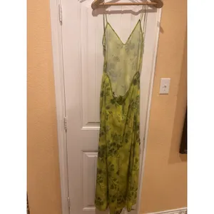 ZARA PRINTED MIDI DRESS GREEN, Size XL NEW WITH TAG thumbnail 8