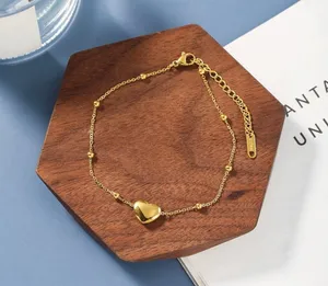 18K Gold Plated Romantic Heart Anklet for Women thumbnail 4