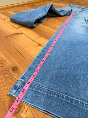 American Eagle Super High Rise Baggy Wide Leg Cargo Jeans Size 000 Medium Wash thumbnail 10
