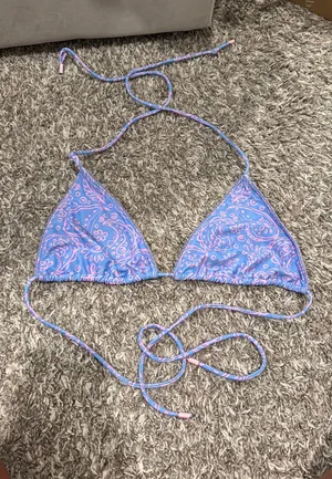 Blackbough Swim Top Bikini thumbnail 1