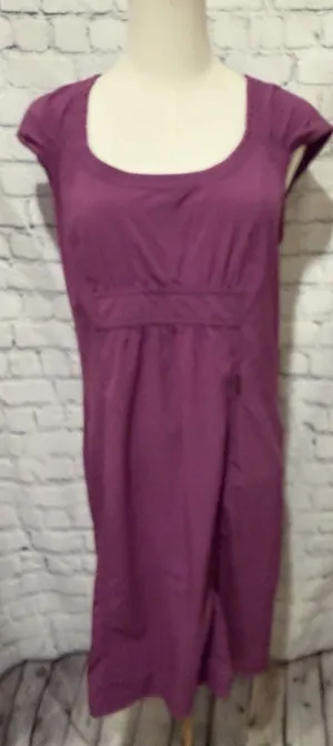 Athleta purple short-sleeve active dress gathered smocked waist Medium thumbnail 1
