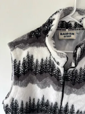 Glacier Gear Outdoor Black White Fleece Vest Forest Tree Scene Alaska Winter thumbnail 3
