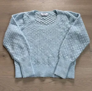 Old Navy Pale Blue Diamond Knit Crewneck Sweater thumbnail 1