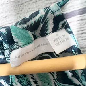 New York & Company Teal Blue Tribal Print Halter Top Wrap Blouse Size Medium thumbnail 13