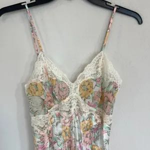 Victoria Secret Vintage Gold Label Floral Satin Mini Slip Dress Size Small thumbnail 2