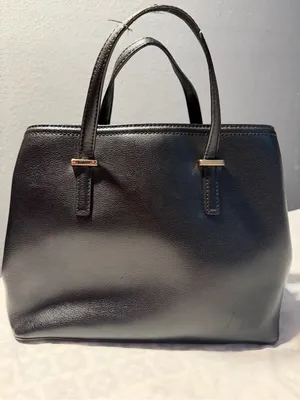 kate spade Black Leather Tote with Gold Hardware NON STRAP. thumbnail 2