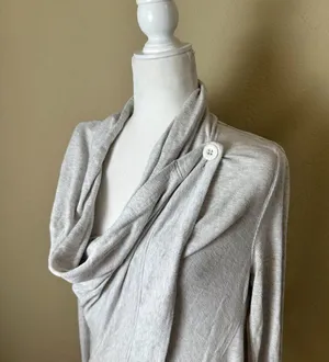 ALO YOGA Double Drape Front Long Sleeve Cardigan Top Size Medium thumbnail 3