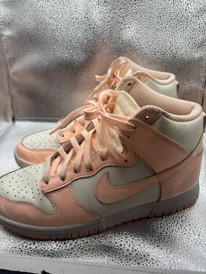 Nike Dunk High Crimson Tint Size Size 8.5 White Pink Sneakers DD1869-104 thumbnail 3