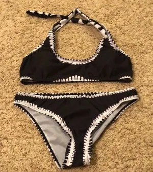 NWOT black and white bathing suit thumbnail 1