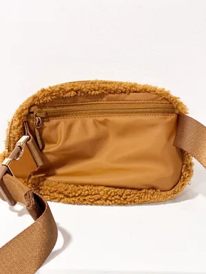 Lululemon Everywhere Sherpa Belt Bag Burnt Caramel Gold Hardware thumbnail 4