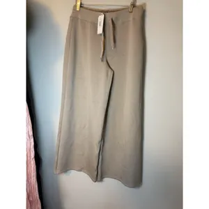 Spanx Air Essentials Wide Leg Pant Large Petite Ashwood (taupe) NWT $138 thumbnail 6