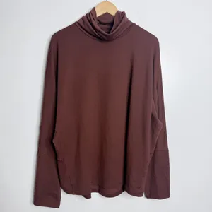 Lululemon Lab Moraine Turtleneck Merino‎ Wool Blend Pullover Dark Cedar Casual thumbnail 3