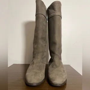 LL Bean Suede Riding Boots Tall Taupe Size 8 Made In Canada thumbnail 3