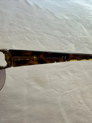 Gucci Women's Shield Sunglasses in Purple Gradient with Gold Accents- GG 2875/S thumbnail 8