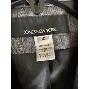 Jones New York Vintage Grey 3 Button Wool Blazer Size 10 thumbnail 3