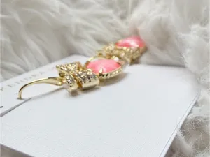 Kendra Scott HAISLEY HEART DROP EARRINGS GOLD BLUSH IVORY MOTHER OF PEARL thumbnail 3