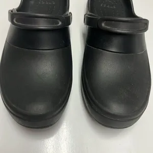 Crocs Black Mercy Slip On Slip Resistant Chef/Medical Work Shoes Women's Size 11 thumbnail 5