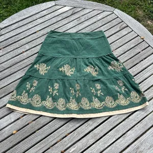 Y2K embroidered‎ green sequin skirt, medium spring summer fairy whimsy thumbnail 8