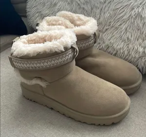 UGG Ultra Mini Classic Alpsey Boots thumbnail 2