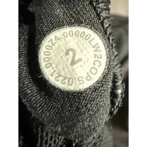 lululemon everlux cut -out train‎ bra Size 2 Black thumbnail 5