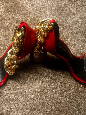 True Religion Elegant RedPatent High Heel Sandals w/Gold Chain Accents free gift thumbnail 10