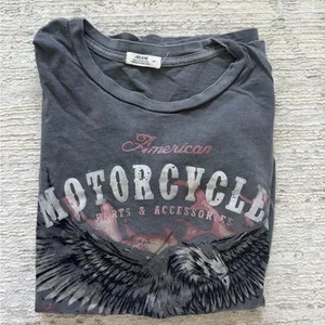 Ardene Gray Graphic Tee with Eagle Design (Size Small) thumbnail 6