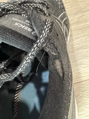 ASCIS Gel Kayano 28 Black White thumbnail 5