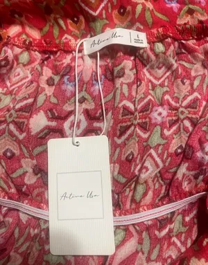 Active USA Romper Sz L Red Printed Spaghetti Adjustable Strap Elastic Waist thumbnail 6