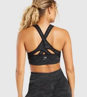 Gymshark Sports Bra thumbnail 2
