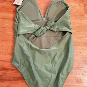 Sandflower Olive Green Womens Medium One Piece Swimsuit thumbnail 4