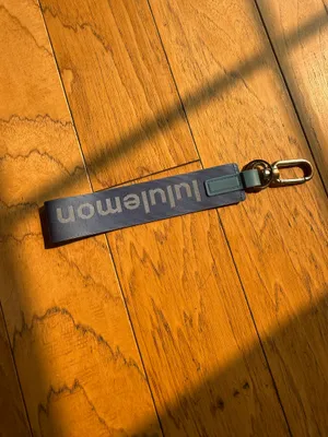 Lululemon Never Lost Keychain Blue thumbnail 4