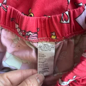 Disney Red Ladies Winnie the Pooh Print Pajamas Set XS - FITS LIKE A SMALL thumbnail 4