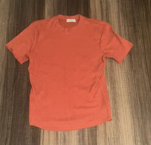 Women’s Burnt Orange Waffle-Knit Short-Sleeve Shirt thumbnail 1