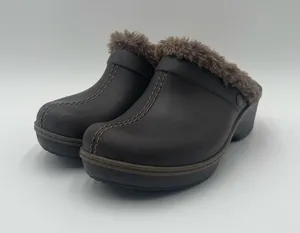 CROCS Cobbler Eva Clogs Heeled Mules Faux Fur Women’s Sz 7 Slip On Casual thumbnail 1