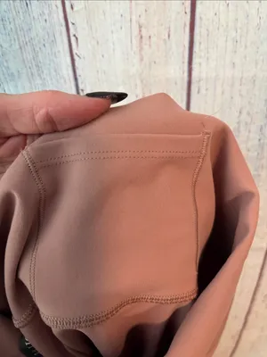 NWOT Vuori Colorblock Studio Legging thumbnail 9