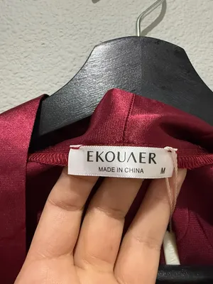 Ekouaer Deep Red Satin Lace Trim Robe Size M thumbnail 2