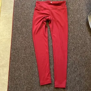 ‎Yogalicious red leggings small thumbnail 3