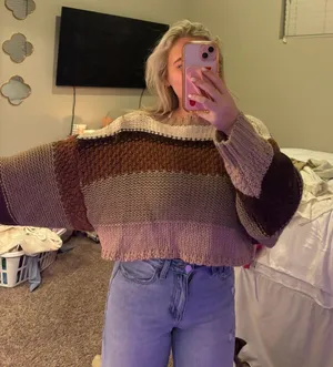 Le lis Cute Fall Sweater thumbnail 2